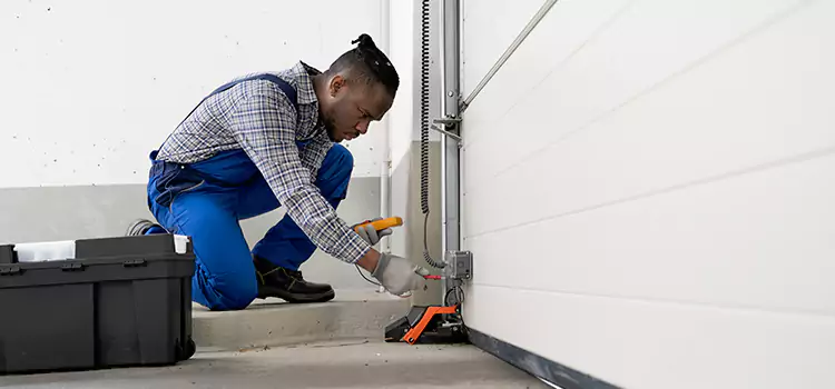 Expert Solutions for Every Garage Lock Need in Tanque Verde, AZ